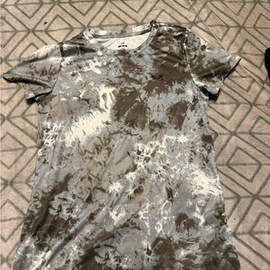 Under Armour Cream and Brown Tie-Dye Short Sleeve Tee